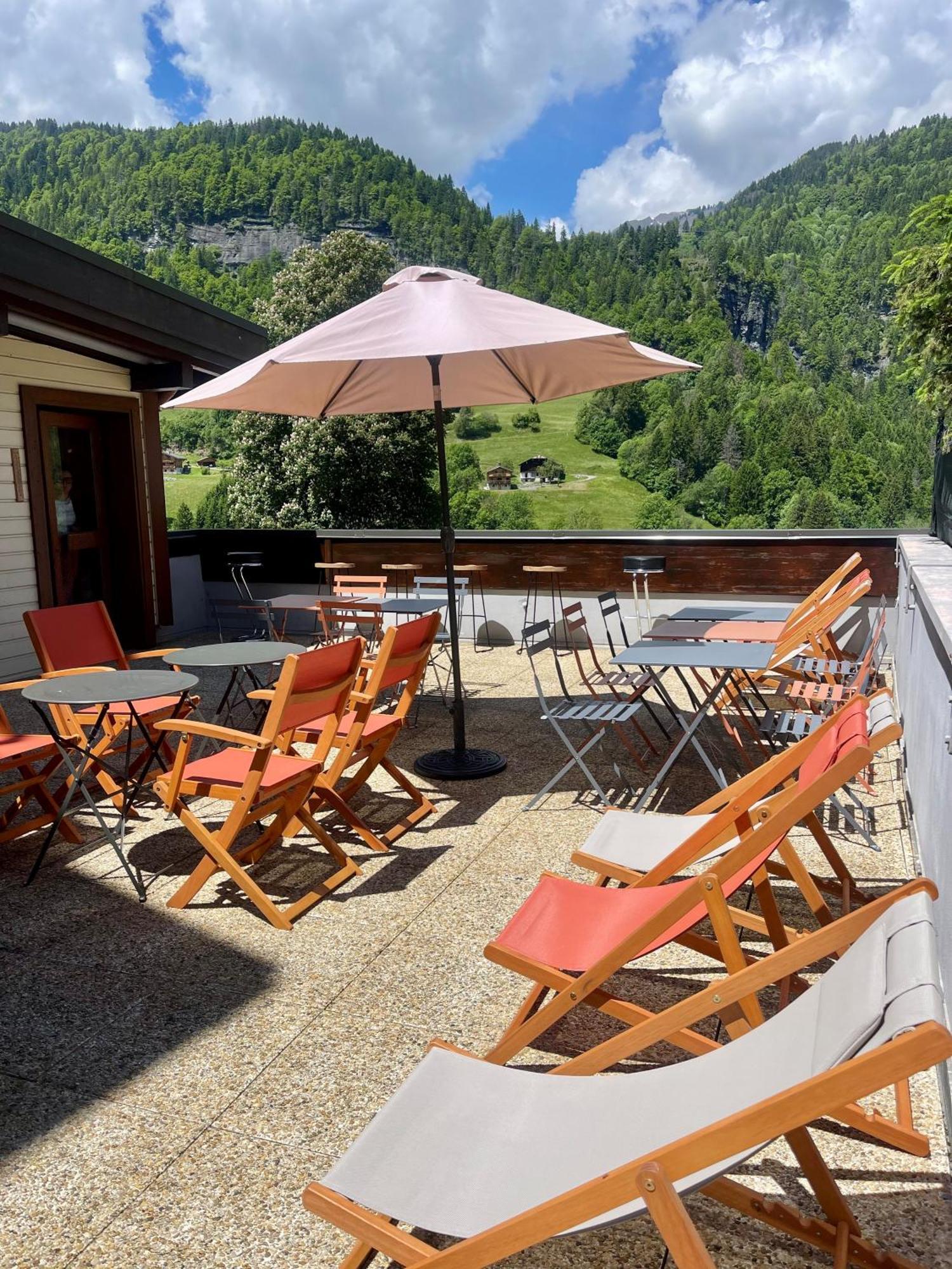 Hotel Le Montblanc Flumet Exterior photo